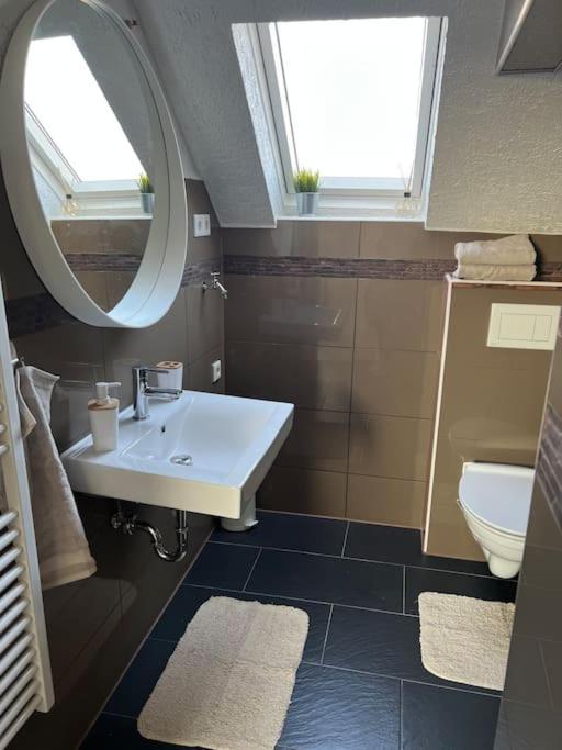 5Minuten Von Der City Entfernte Wohnung Mit Parkpl Bielefeld Exterior foto