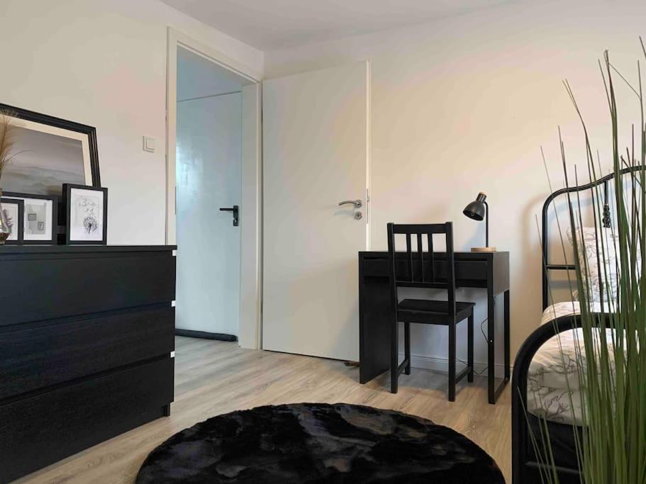5Minuten Von Der City Entfernte Wohnung Mit Parkpl Bielefeld Exterior foto